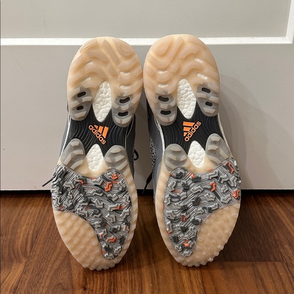 Adidas Men’s Golf CodeChaos 21 Primeblue‎ spikeless shoes - Picture 4 of 5